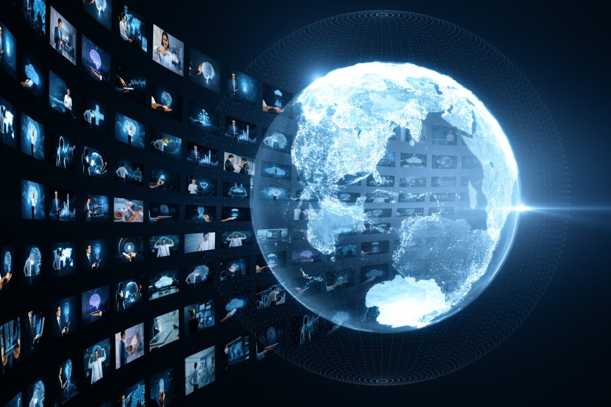 Business intelligence global data analytics and connectivity